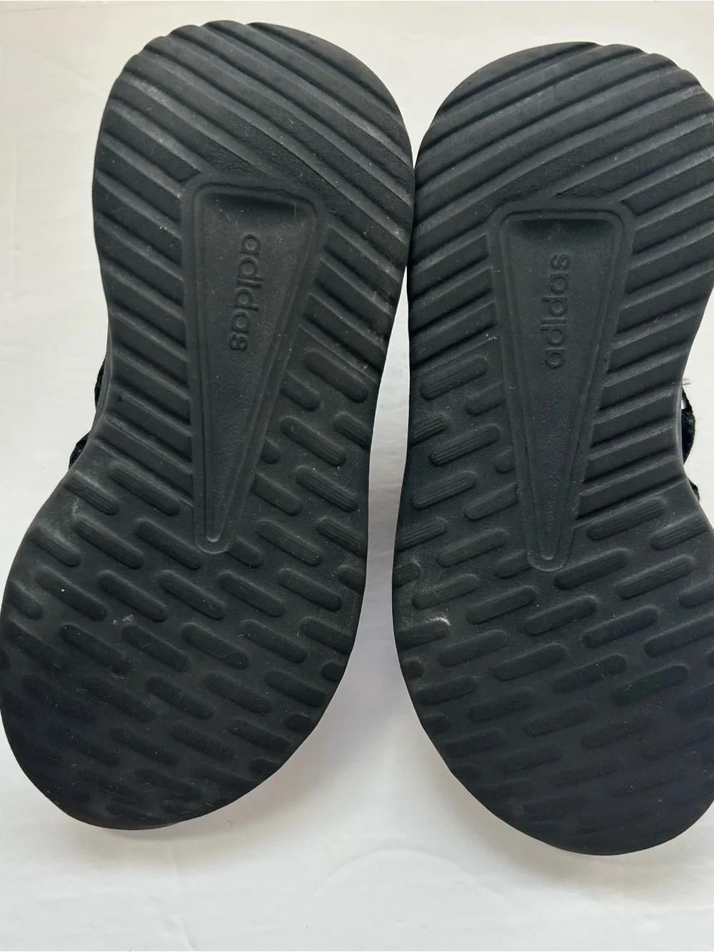 Girls 11 adidas Kids Black Slip-On Mesh Athletic Sneakers